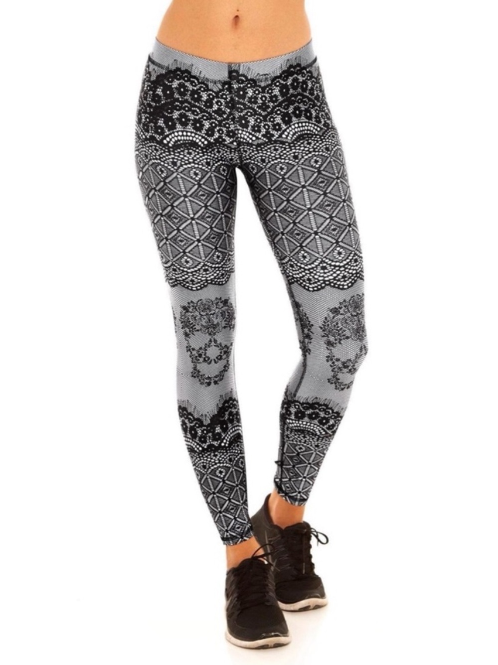 NWT Terez Skull Lace Print Leggings Size
Medium Black White Stretch Athletic